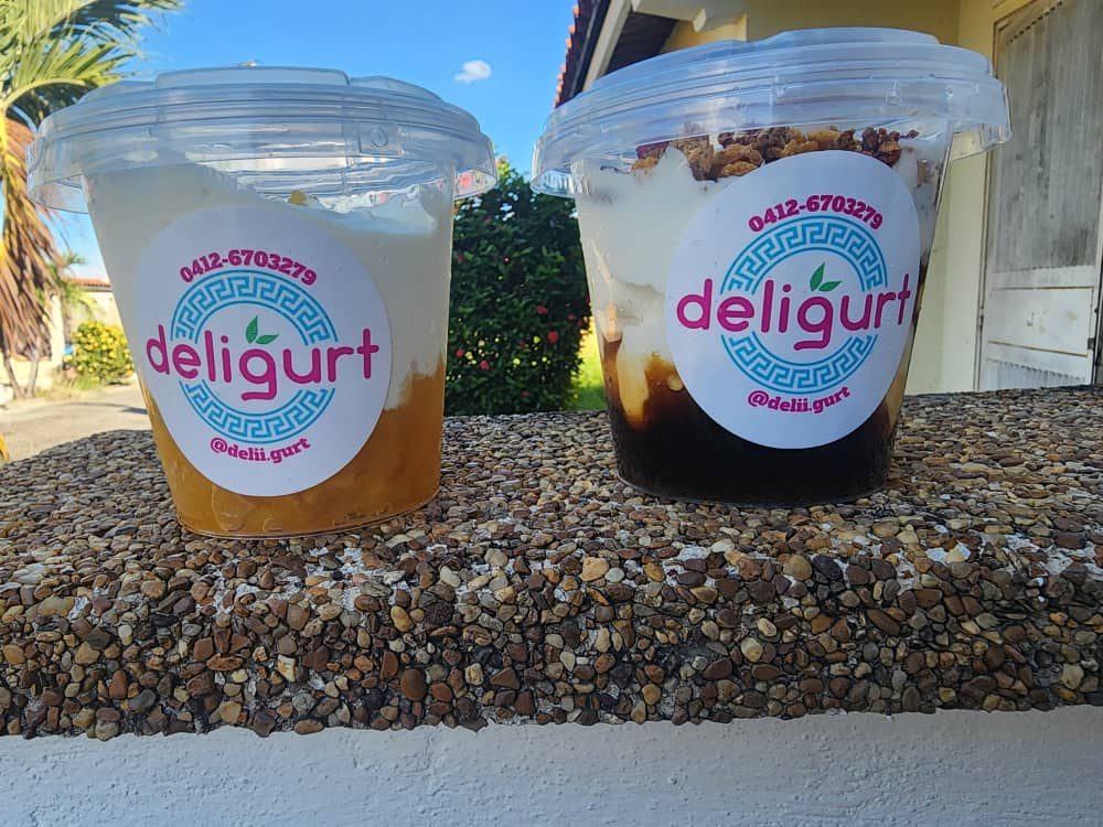 Yogurt Deligurt — dos presentaciones