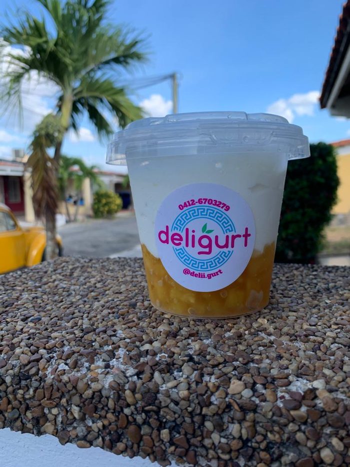 Yogurt de Piña Deligurt
